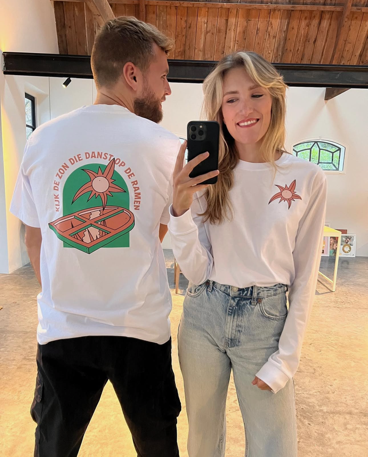 Suzan & Freek | T-Shirt Kijk De Zon Die Danst Op De Ramen